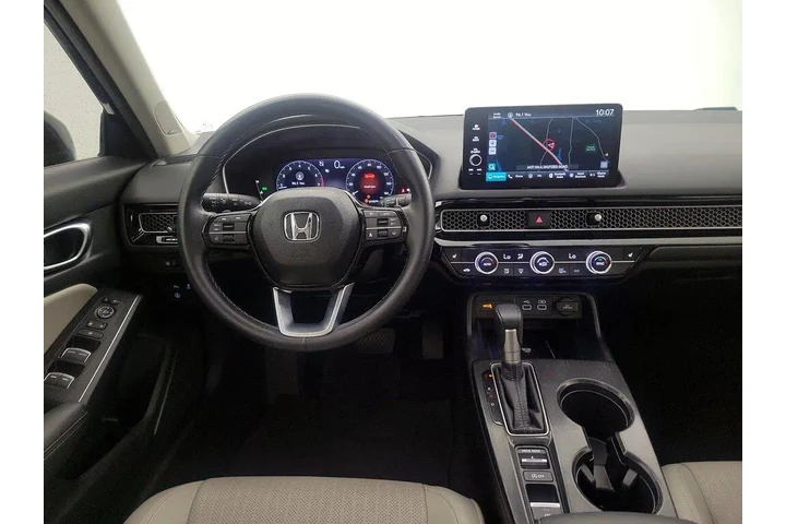 $28998 : Honda Civic 2024 Touring 4dr image 10