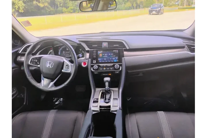 $1 : 2021 Civic EX image 9