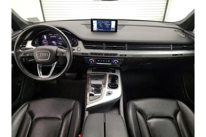 $24998 : Audi Q7 2019 AWD quattro SE image 9