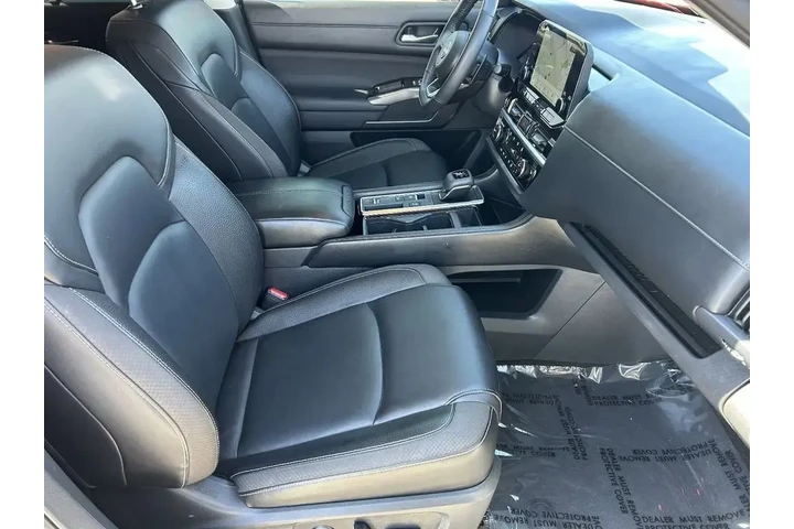 $26075 : Nissan Pathfinder 2023 SL 4d image 9