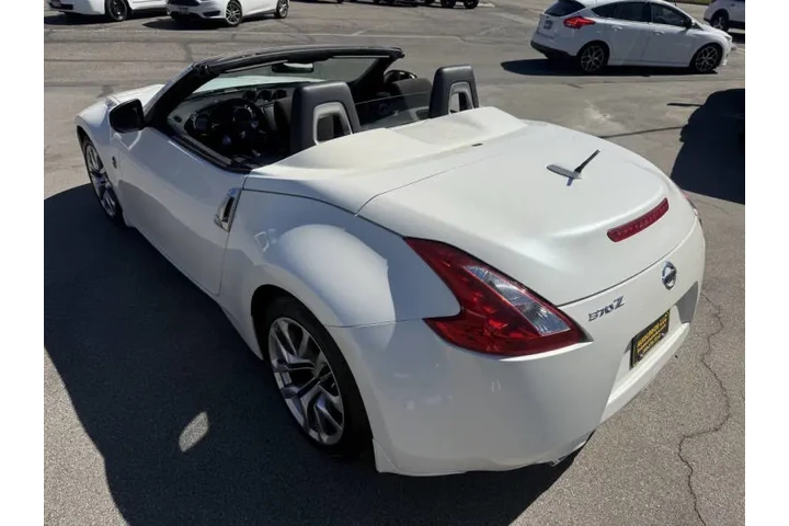 $13950 : 2010 370Z Roadster Touring image 6