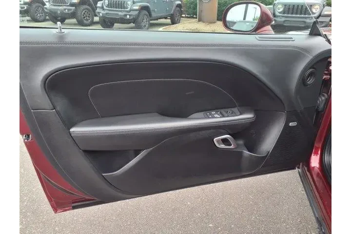 $33920 : Dodge Challenger 2020 R/T Sc image 4