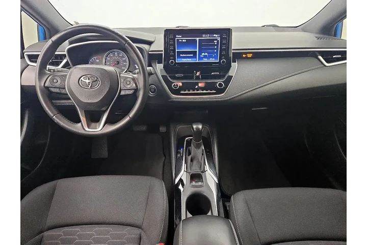 $19998 : Toyota Corolla Hatchback 202 image 9