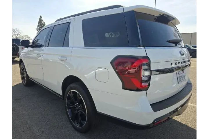 $36400 : Ford Expedition 2022 4x2 Lim image 3