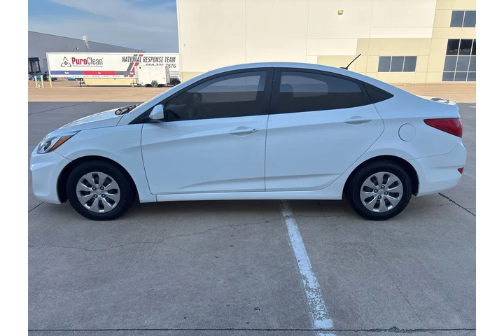 $6995 : 2017 Accent SE image 5