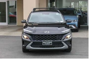 $17587 : Hyundai KONA 2022 AWD SEL 4d thumbnail
