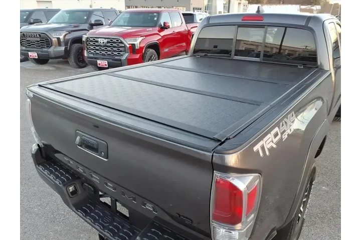 $31513 : Toyota Tacoma 2022 4x4 TRD S image 7