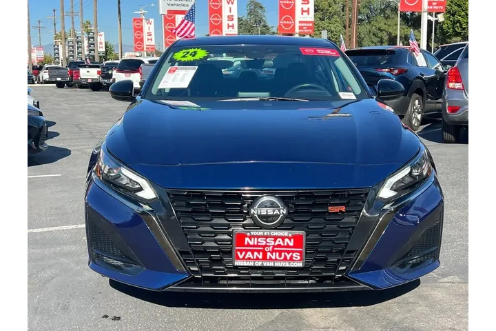 $21998 : Nissan Altima 2024 2.5 SR 4d image 8