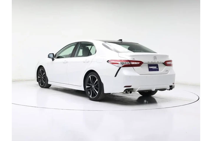 $25998 : Toyota Camry 2020 XSE V6 4dr image 2