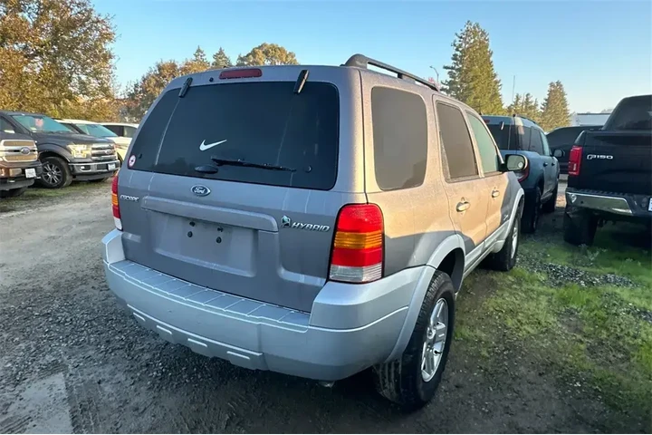 $7494 : Ford Escape Hybrid 2007 4dr image 3