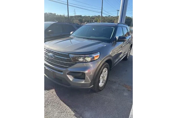 $26158 : Ford Explorer 2022 AWD XLT 4 image 2