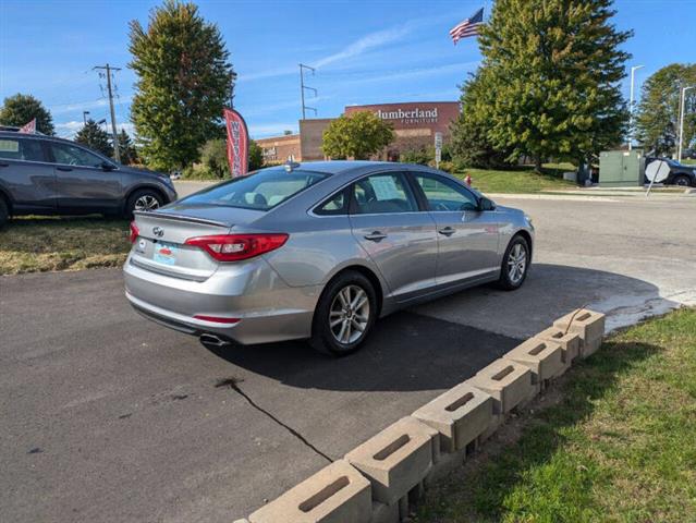 $10900 : 2017 Sonata image 6