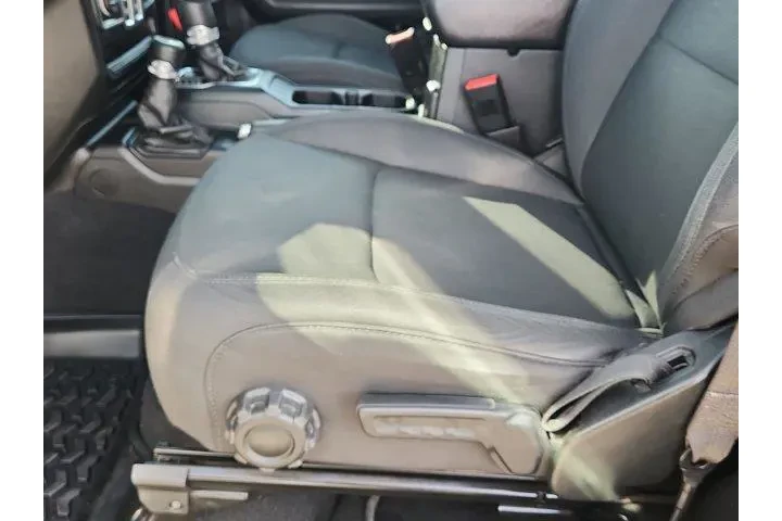 $24995 : Jeep Wrangler 2020 4x4 Sport image 9