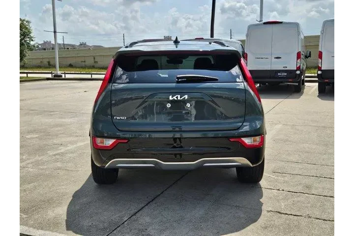 $24114 : Kia Niro EV 2024 Wind 4dr Cr image 4