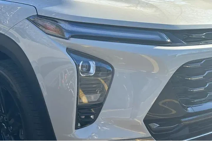 $24995 : Chevrolet Trax 2026 ACTIV 4d image 9