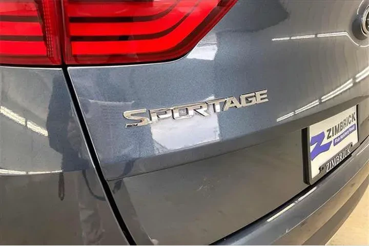 $10690 : Kia Sportage 2018 AWD EX 4dr image 9