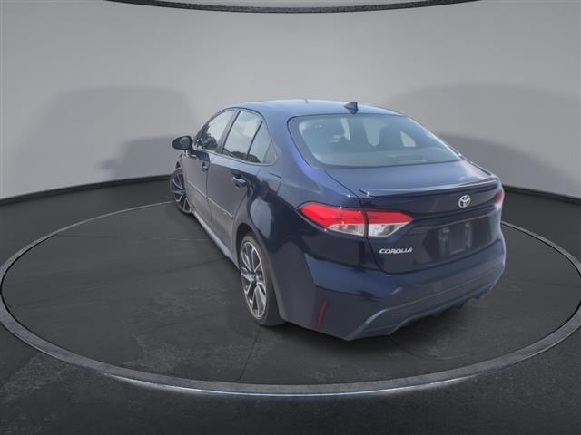 $18900 : PRE-OWNED 2020 TOYOTA COROLLA image 7