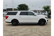 $34724 : Ford Expedition MAX 2022 4x4 thumbnail