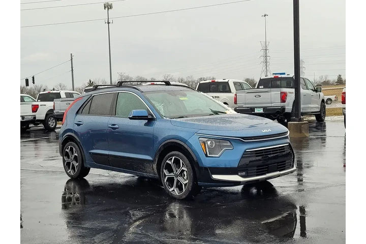 $24126 : Kia Niro 2023 EX 4dr Crossov image 1
