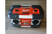 12V-28V Jobsite Radio en Los Angeles