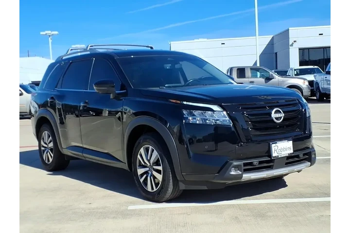$29355 : Nissan Pathfinder 2023 SL 4d image 3