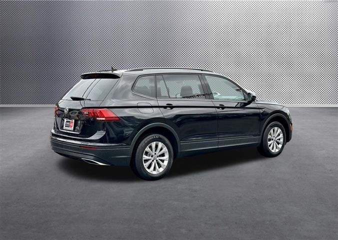 $18333 : 2020 Tiguan 2.0T S image 7