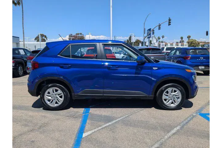 $18773 : Hyundai VENUE 2025 SE 4dr Cr image 5