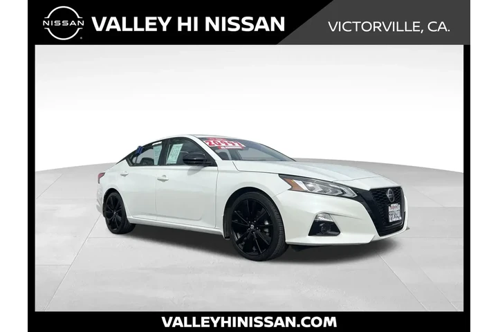 $20997 : Nissan Altima 2022 2.5 SR 4d image 1