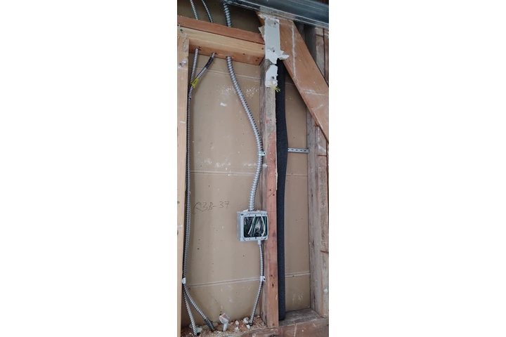 Electricista/electrician image 3