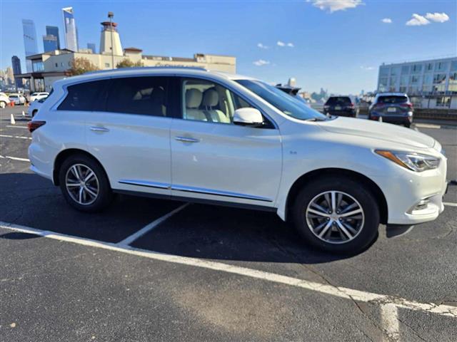 $9900 : 2016 INFINITI QX60 image 7