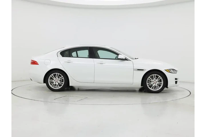 $14998 : Jaguar XE 2017 25t Premium 4 image 7