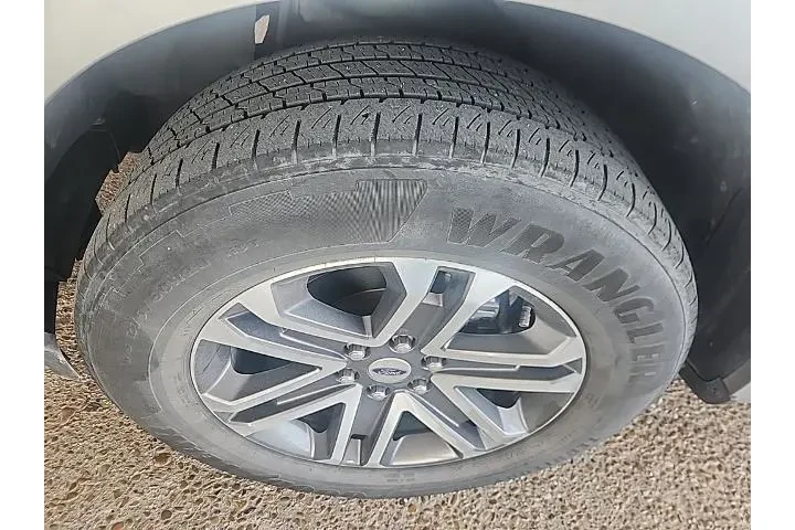 $24331 : Ford F-150 2022 4x2 XL 4dr S image 5