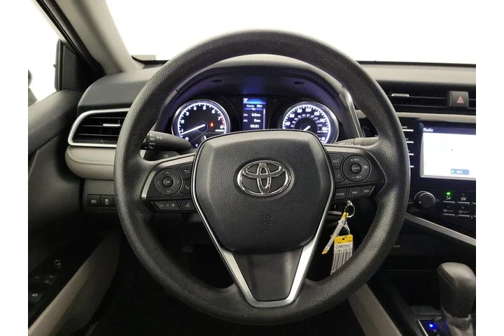 $21998 : Toyota Camry 2018 LE 4dr Sed image 10
