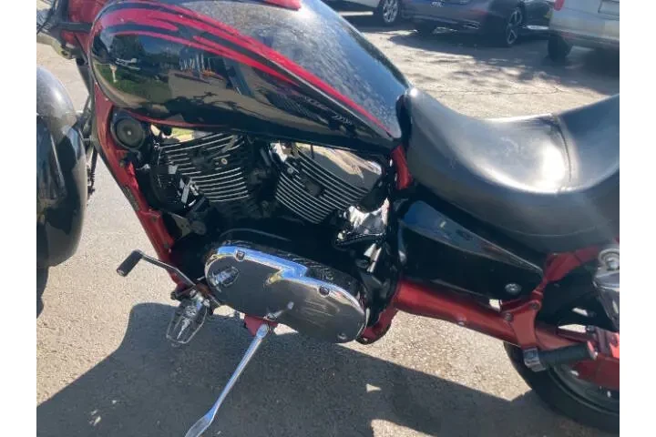 $3990 : 2006 Kawasaki Vulcan 1600 Nom image 10