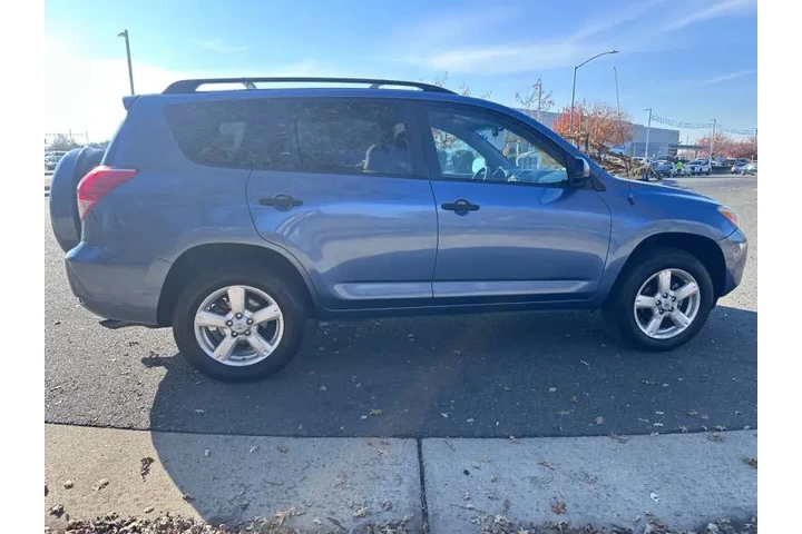$7995 : 2006 RAV4 image 6