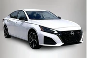 Nissan Altima 2023 2.5 SR 4d en Houston