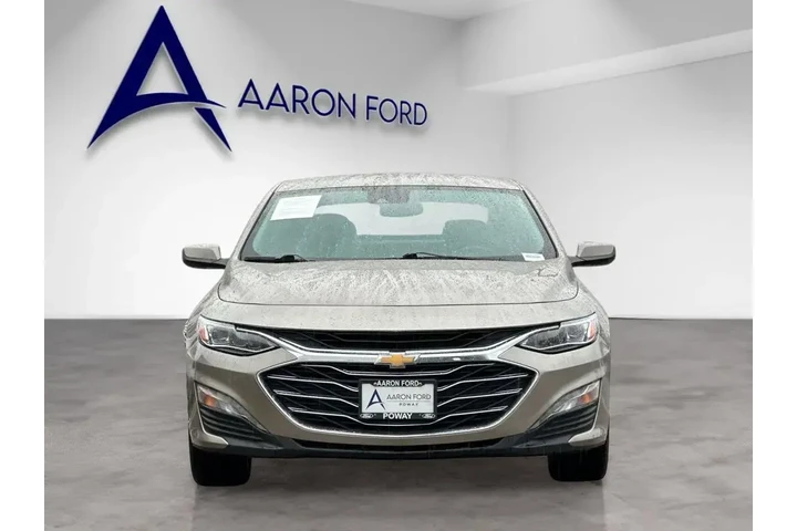 $18054 : Chevrolet Malibu 2024 LT 4dr image 9