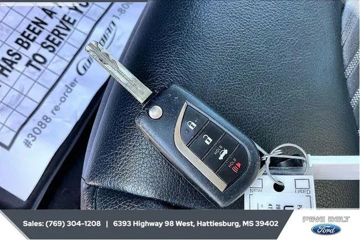 $18613 : Toyota Camry 2021 SE 4dr Sed image 9