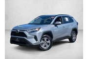 Toyota RAV4 2024 AWD XLE 4dr