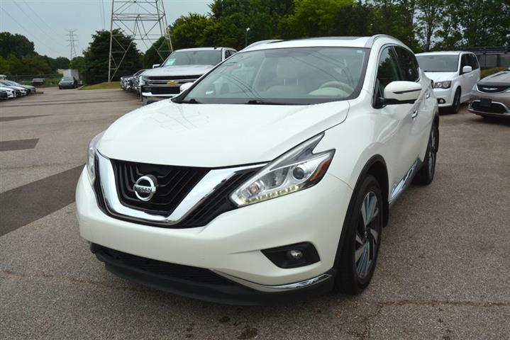 2018 Murano Platinum image 2