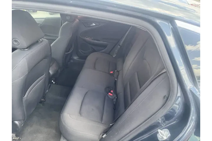 $12797 : 2020 Malibu RS image 5
