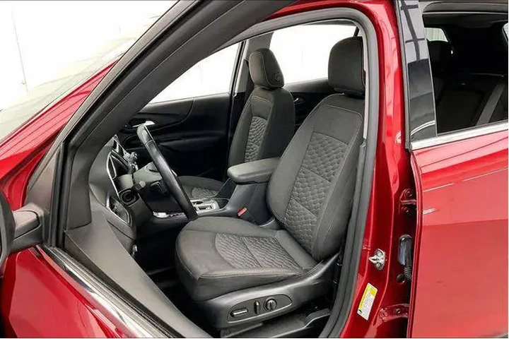 $16490 : Chevrolet Equinox 2019 4x4 L image 8