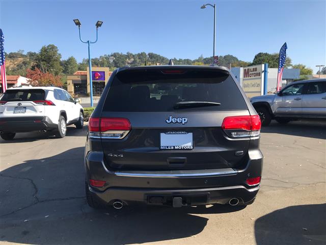 $24995 : 2017 Grand Cherokee Overland image 4