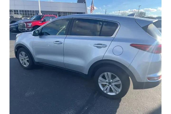 $8500 : Kia Sportage 2017 LX 4dr SUV image 10