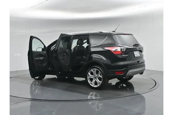 $16800 : Ford Escape 2017 Titanium 4d image 7