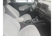$13800 : 2022 Kona SEL thumbnail