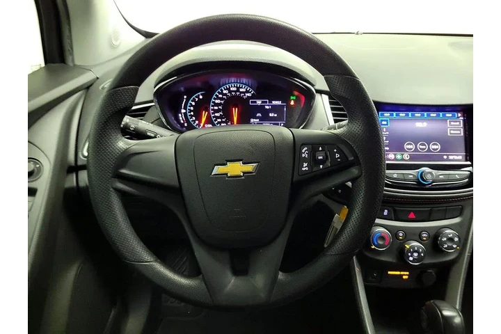 $16998 : Chevrolet Trax 2020 LS 4dr C image 10