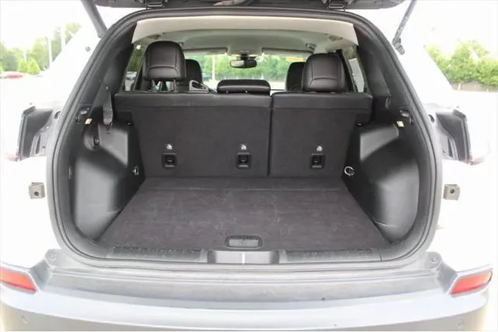 $23999 : Jeep Cherokee 2023 4x4 Altit image 8