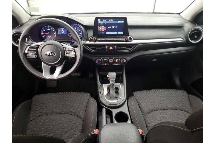 $17998 : Kia Forte 2021 LXS 4dr Sedan image 9