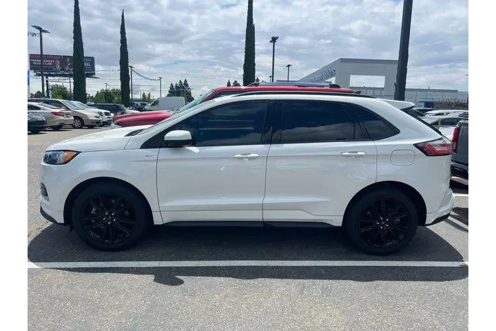 $31725 : Ford Edge 2023 AWD ST-Line 4 image 8